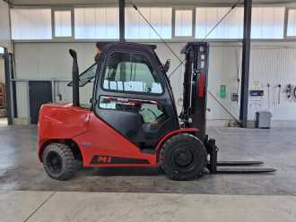 Wózki widłowe używane MANITOU MI 50 D D ST5 S1 DIESEL VIERRADFRONTSTAPLER (13058100) backdrop