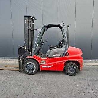 Wózki widłowe używane MANITOU MI30D DIESEL VIERRADFRONTSTAPLER (13037857) backdrop