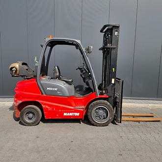 Wózki widłowe używane MANITOU MI30G GAS VIERRADFRONTSTAPLER (13037850) backdrop