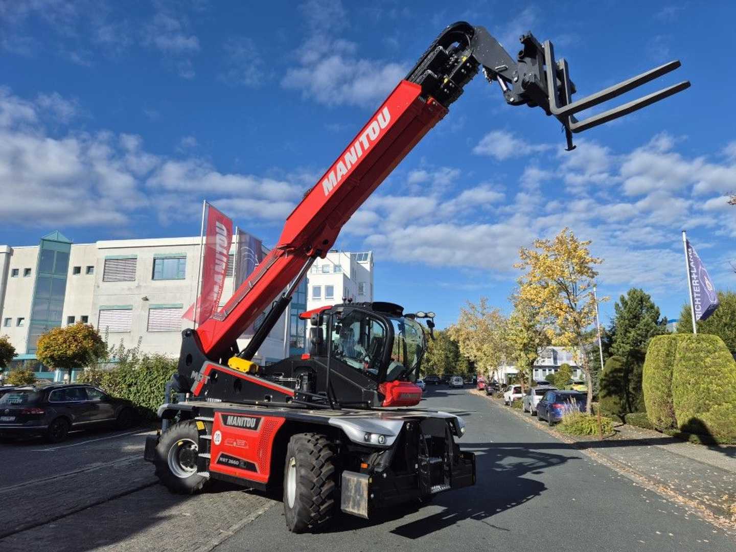 Wózki widłowe używane MANITOU MRT 2660 Vision + AC DIESEL TELESKOPARMSTAPLER (13069830)