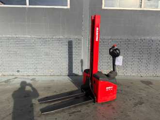 Wózki widłowe używane MANITOU Stacky 10S16 Baujahr 2019 Stunden 227 Akku Neu ELEKTRO HOCHHUBWAGENDEICHSEL (13001076) backdrop