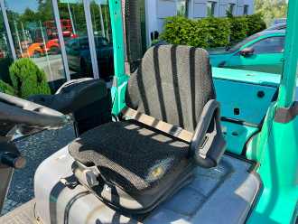 Wózki widłowe używane MITSUBISHI FD50NT DIESEL VIERRADFRONTSTAPLER (13054103)
