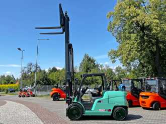 Wózki widłowe używane MITSUBISHI FG55NT GAS VIERRADFRONTSTAPLER (13005108)