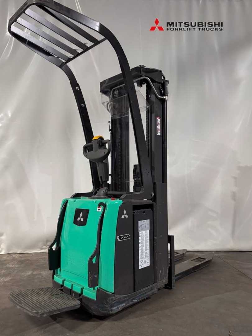 Wózki widłowe używane MITSUBISHI SBV16P480 - 550 Std. - Initialhub - HH 4.800 mm ELEKTRO HOCHHUBWAGENDEICHSEL (12914417)