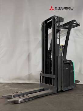 Wózki widłowe używane MITSUBISHI SBV16P480 - 550 Std. - Initialhub - HH 4.800 mm ELEKTRO HOCHHUBWAGENDEICHSEL (12914417)