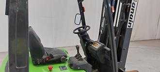Wózki widłowe używane NISSAN 1N1L180Q ELEKTRO DREIRADFRONTSTAPLER (13028197)
