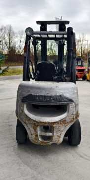 Wózki widłowe używane NISSAN YG1D2A32Q DIESEL VIERRADFRONTSTAPLER (13070195)