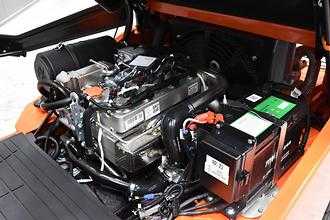Wózki widłowe używane NOBLELIFT CPCD25 3300 DIESEL VIERRADFRONTSTAPLER (13072861)