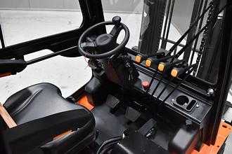 Wózki widłowe używane NOBLELIFT CPCD30 3500 DIESEL VIERRADFRONTSTAPLER (13072864)