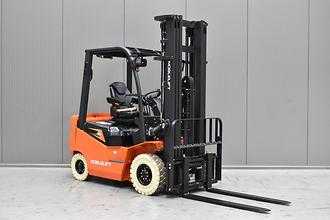 Wózki widłowe używane NOBLELIFT CPD18 A 5500 ELEKTRO VIERRADFRONTSTAPLER (13072370)