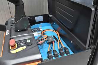 Wózki widłowe używane NOBLELIFT PS 20 N /K301221/ ELEKTRO HOCHHUBKOMMISSIONIERER (13069583)