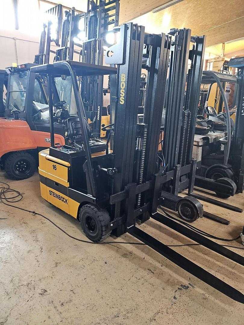 Wózki widłowe używane STEINBOCK LE16 ELEKTRO DREIRADFRONTSTAPLER (12931572)