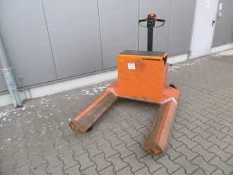 Wózki widłowe używane STILL EGU 3000 ELEKTRO NIEDERHUBWAGENDEICHSEL (12790060)