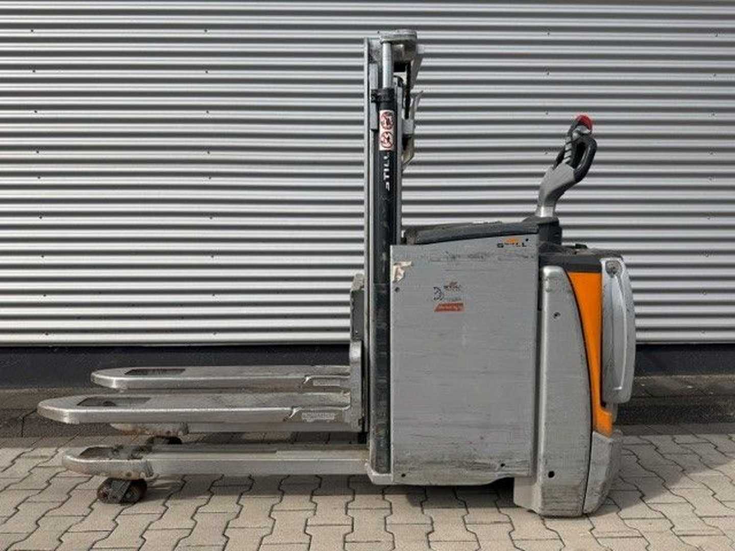 Wózki widłowe używane STILL EXD-SF20 ELEKTRO HOCHHUBWAGENDEICHSEL (13058450)