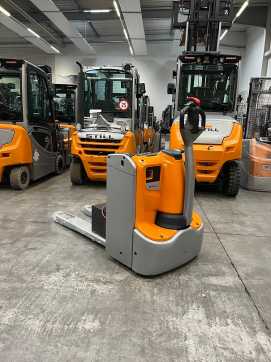 Wózki widłowe używane STILL EXH20 ELEKTRO NIEDERHUBWAGENDEICHSEL (12949423) backdrop