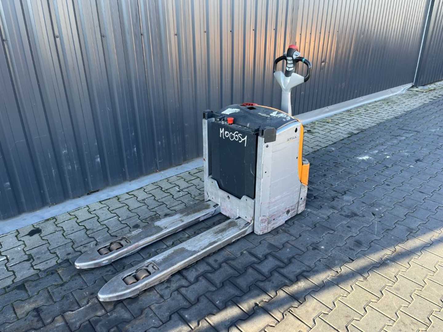 Wózki widłowe używane STILL EXU-H20 ELEKTRO NIEDERHUBWAGENDEICHSEL (13075453)
