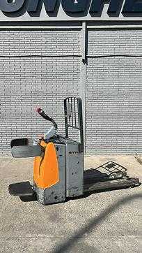 Wózki widłowe używane STILL EXU-SF 20 ELEKTRO NIEDERHUBWAGENFAHRERSTAND (13056620)