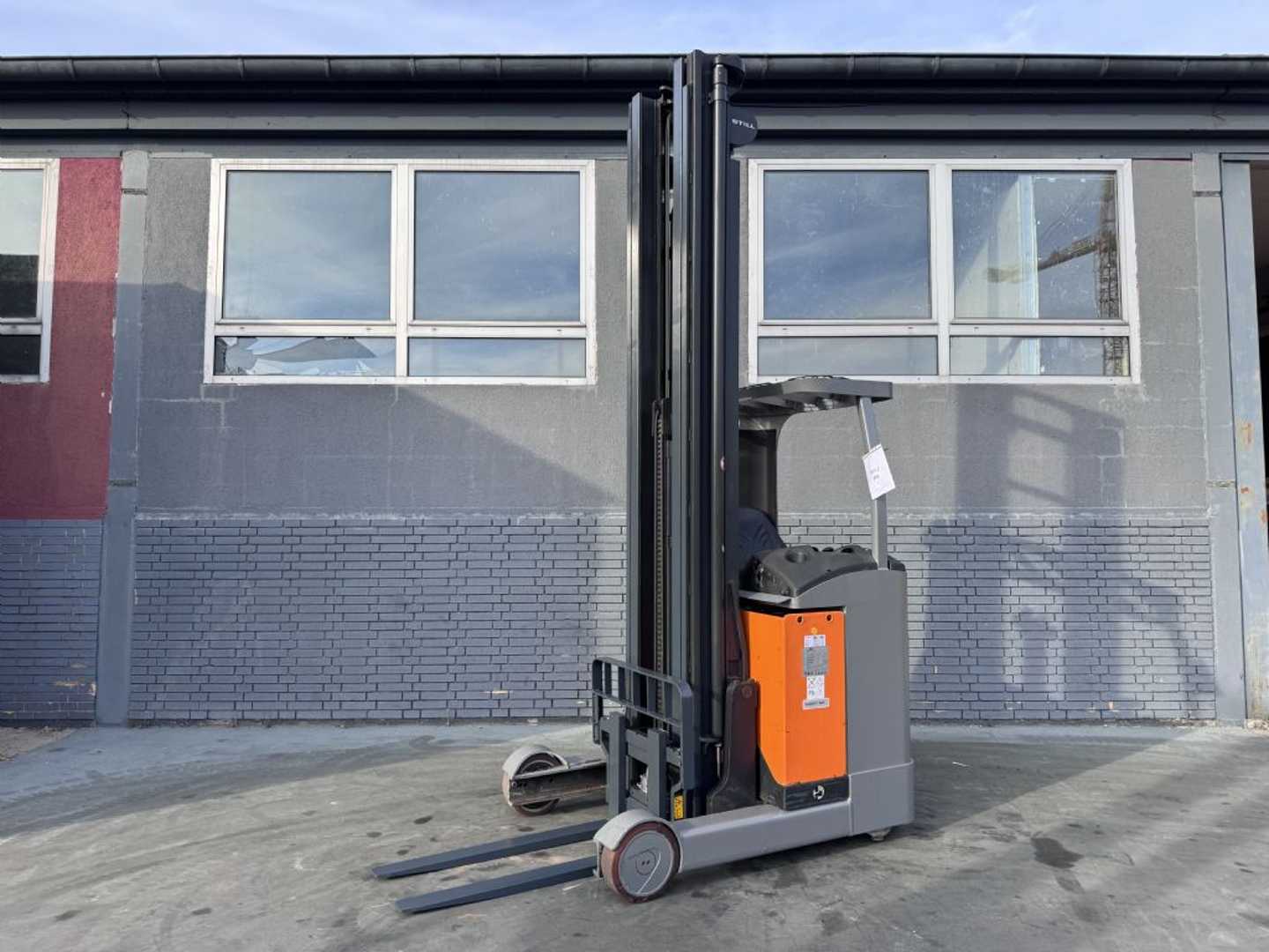 Wózki widłowe używane STILL FM-X14 Baujahr 2011 / Akku 2015 HH 10,85M/Akku 2015 ELEKTRO SCHUBMASTSTAPLER (13072170)