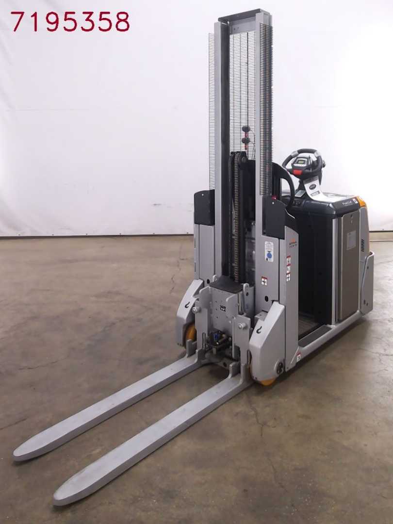 Wózki widłowe używane STILL LTX-FF10/BATT.NEU ELEKTRO SCHLEPPER (12935315)
