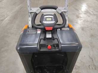 Wózki widłowe używane STILL LTX50 ELEKTRO SCHLEPPER (13032787)