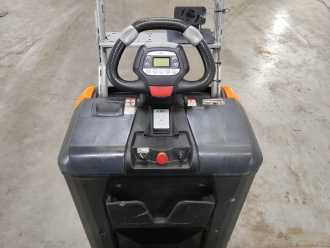 Wózki widłowe używane STILL LTX50 ELEKTRO SCHLEPPER (13032795)