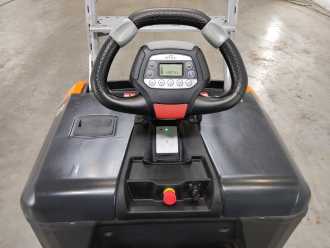 Wózki widłowe używane STILL LTX50 ELEKTRO SCHLEPPER (13042359)