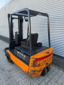 Wózki widłowe używane STILL R20-18 ELEKTRO DREIRADFRONTSTAPLER (13074506)