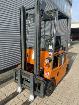 Wózki widłowe używane STILL R60-16 ELEKTRO VIERRADFRONTSTAPLER (13070247)