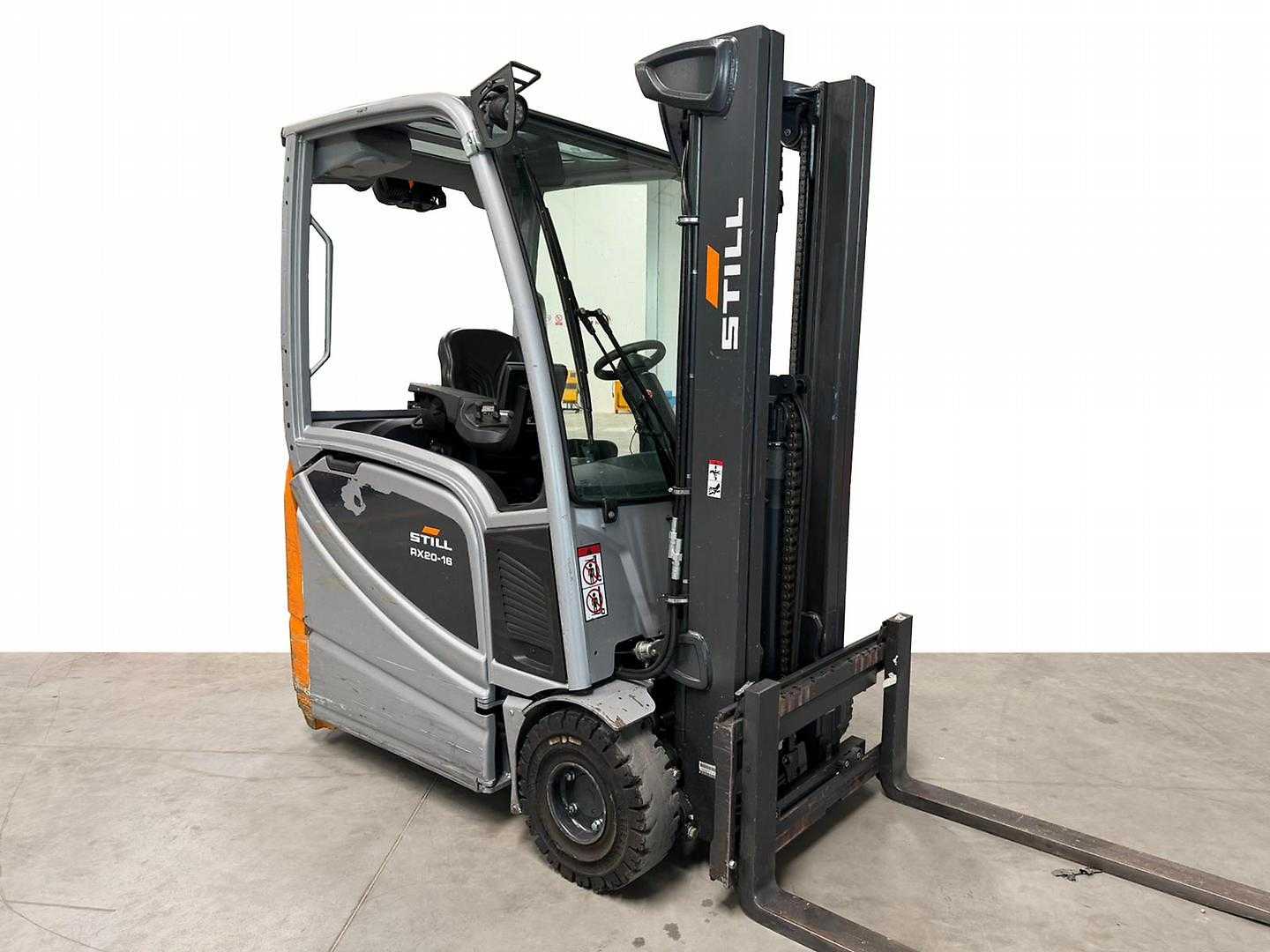Wózki widłowe używane STILL RX 20-16 C ELEKTRO DREIRADFRONTSTAPLER (13056047)