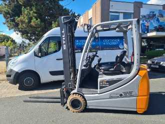 Wózki widłowe używane STILL RX 20-20 L ELEKTRO DREIRADFRONTSTAPLER (12998650) backdrop