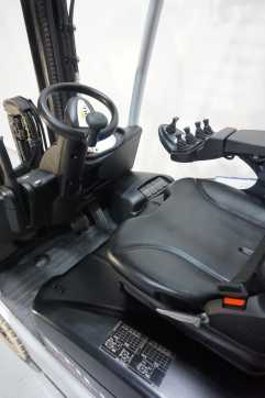 Wózki widłowe używane STILL RX-50-15 ELEKTRO DREIRADFRONTSTAPLER (13075270)