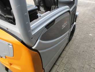 Wózki widłowe używane STILL RX20-14C ELEKTRO DREIRADFRONTSTAPLER (13071629)