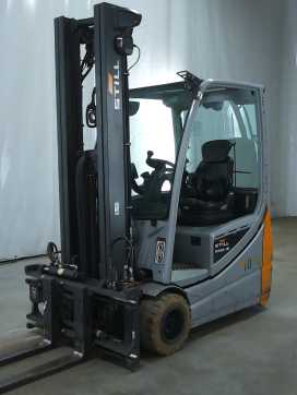 Wózki widłowe używane STILL RX20-18 ELEKTRO DREIRADFRONTSTAPLER (13034278) backdrop