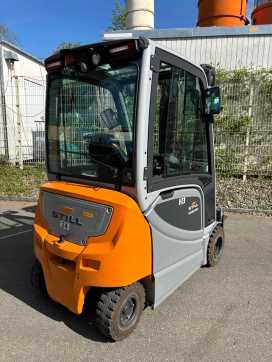 Wózki widłowe używane STILL RX20-20P_NEUE.BATT ELEKTRO VIERRADFRONTSTAPLER (13038980)