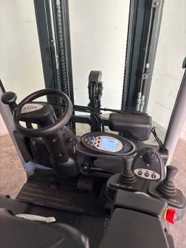 Wózki widłowe używane STILL RX50-15_BATT.25 ELEKTRO DREIRADFRONTSTAPLER (12984964)