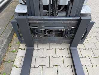 Wózki widłowe używane STILL RX70-18T GAS VIERRADFRONTSTAPLER (13021621)