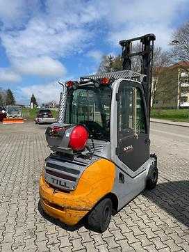 Wózki widłowe używane STILL RX70-25T GAS VIERRADFRONTSTAPLER (12794369)