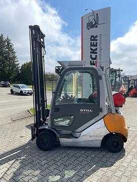 Wózki widłowe używane STILL RX70-25T GAS VIERRADFRONTSTAPLER (12794369)