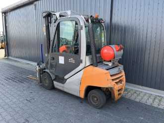 Wózki widłowe używane STILL RX70-30T GAS VIERRADFRONTSTAPLER (13068301)