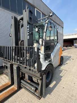 Wózki widłowe używane STILL RX70-80 DIESEL VIERRADFRONTSTAPLER (13059328)