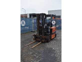 Wózki widłowe używane TAILIFT FB25 DIESEL VIERRADFRONTSTAPLER (13041172)