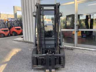 Wózki widłowe używane TOYOTA 02-8FDF25 DIESEL VIERRADFRONTSTAPLER (13070932)