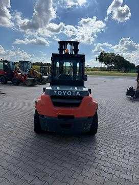 Wózki widłowe używane TOYOTA 40-8 FD 70 DIESEL VIERRADFRONTSTAPLER (12983759)