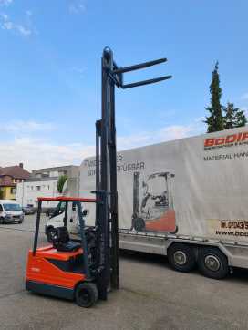 Wózki widłowe używane TOYOTA 5FBE15 ELEKTRO DREIRADFRONTSTAPLER (13060593)