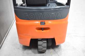 Wózki widłowe używane TOYOTA 7FBEST15 /57763/ ELEKTRO DREIRADFRONTSTAPLER (13043738)