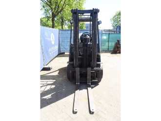 Wózki widłowe używane TOYOTA 7FBMF25 ELEKTRO VIERRADFRONTSTAPLER (13041361)