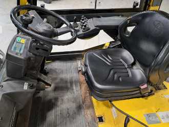 Wózki widłowe używane TOYOTA 7FBMF25 ELEKTRO VIERRADFRONTSTAPLER (13060672)