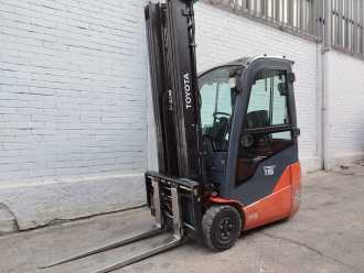 Wózki widłowe używane TOYOTA 8FBE15T ELEKTRO DREIRADFRONTSTAPLER (12991992) backdrop