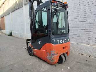 Wózki widłowe używane TOYOTA 8FBE15T ELEKTRO DREIRADFRONTSTAPLER (12991992)