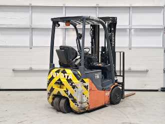 Wózki widłowe używane TOYOTA 8FBE15T ELEKTRO DREIRADFRONTSTAPLER (13058625)